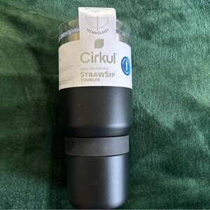 Cirkul 24oz StrawSip Tumbler - Black BRAND NEW